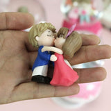 Cute Couple Kiss Figurin Miniature Showpiece Statue For Gift,Lovers K4278