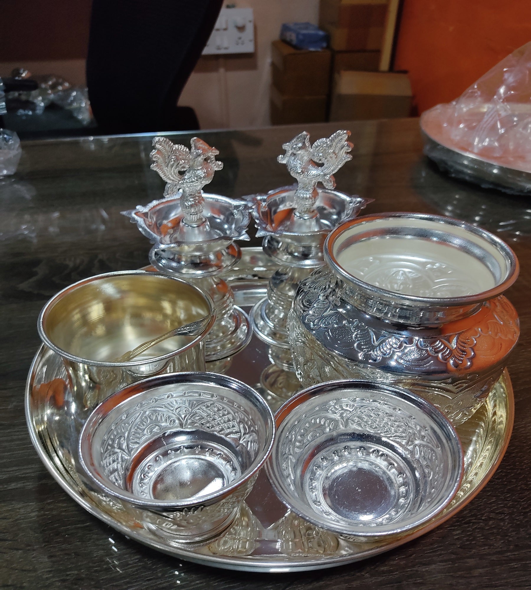 Sigaram German Silver Plain Pooja Thali Set For Vara Mahalakshmi Festival K4428